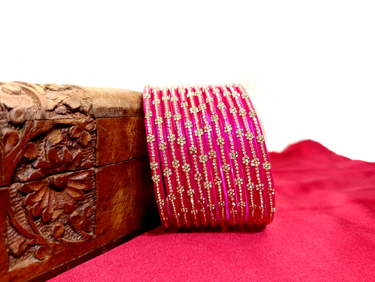 KOTTIAR CREATIONS ALL EYES ON YOUR HANDS Glossy Kundan Design Pattern Glass Bangle Set Studded with Zircon for Women & Girls (Pack of 12)